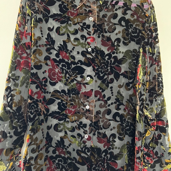 Mantles Devorsheer loose  style shirt size small floral print long sleeves - Picture 5 of 7